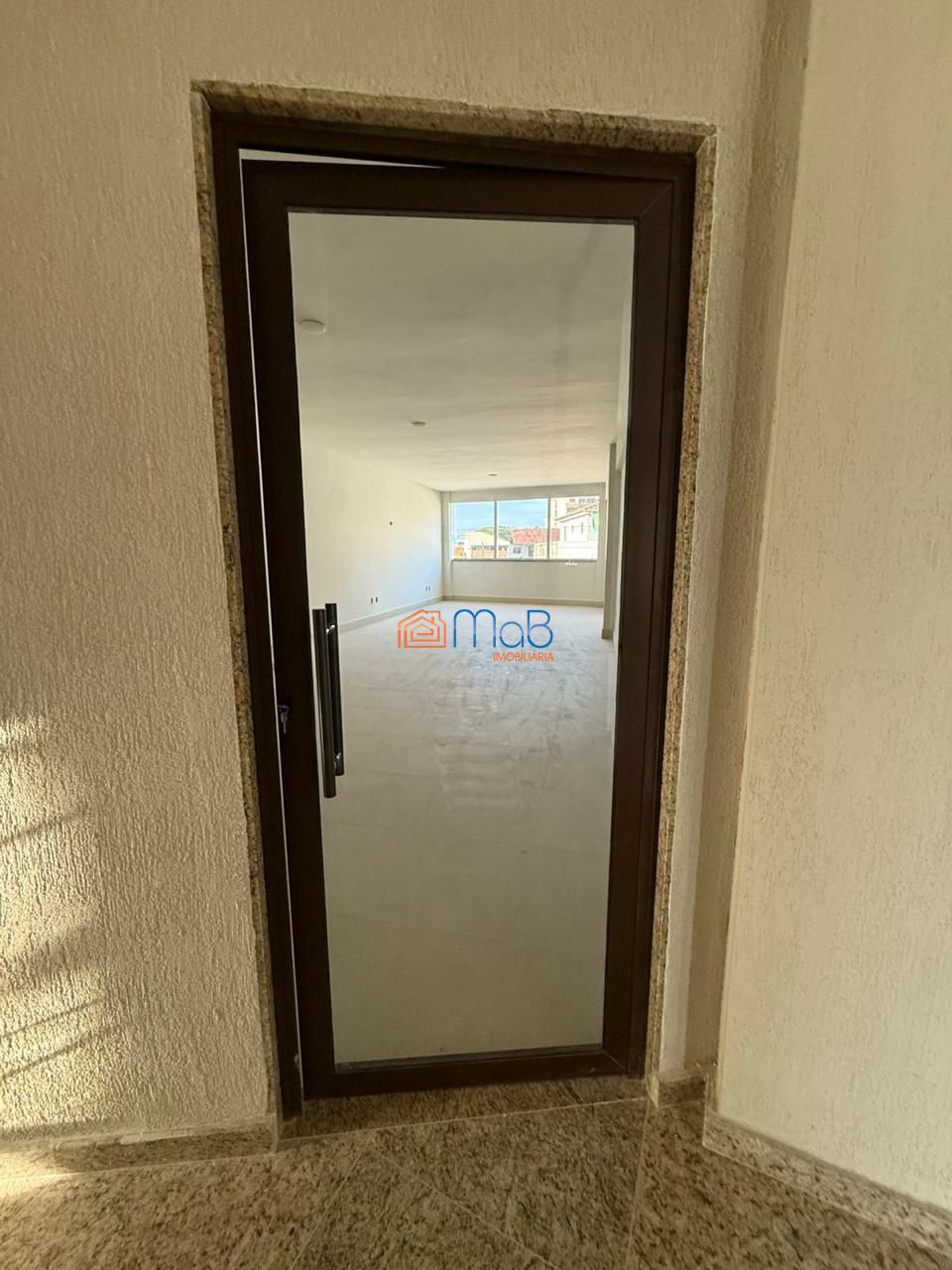 Salas Comerciais para Locação - Centro, Macaé