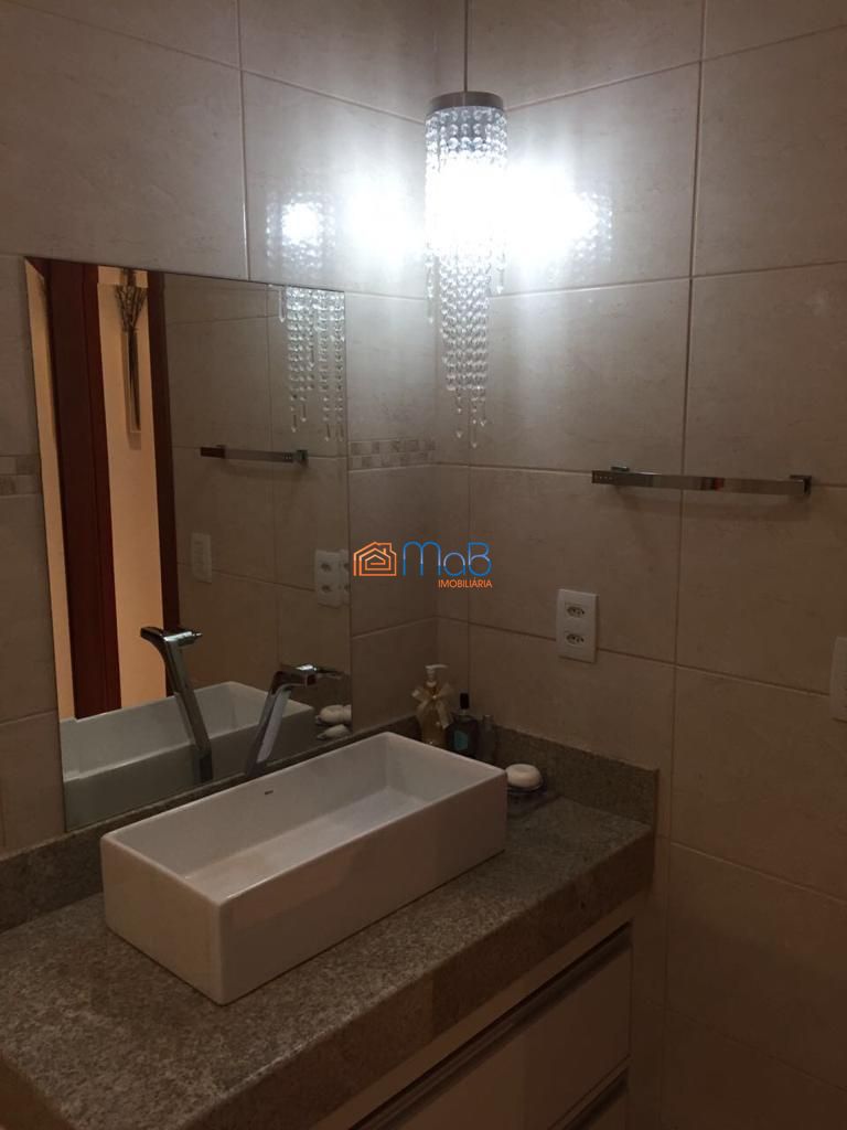Apartamento com planejado e ares condicionados para locação 