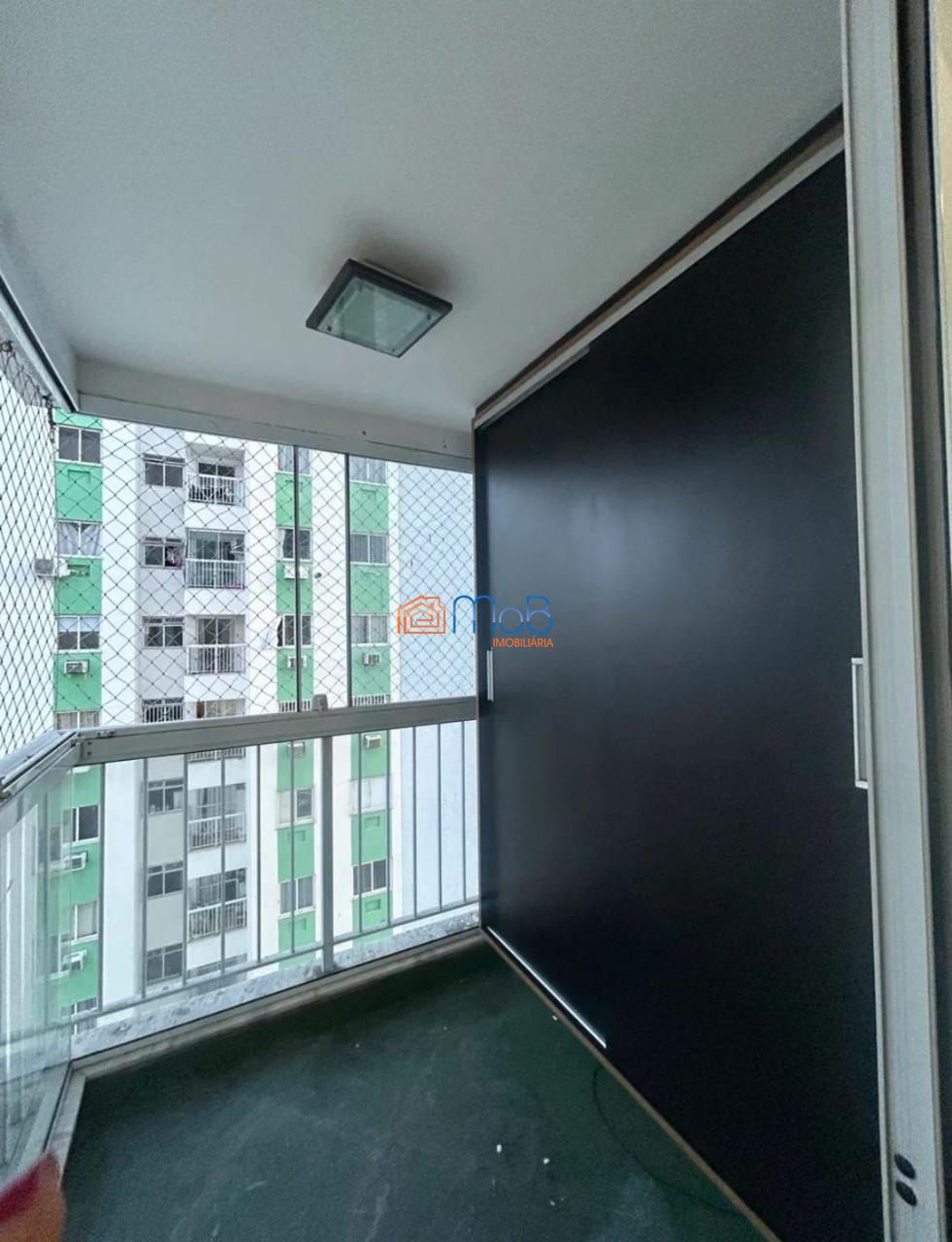Apartamento com 02 quartos e vista mar