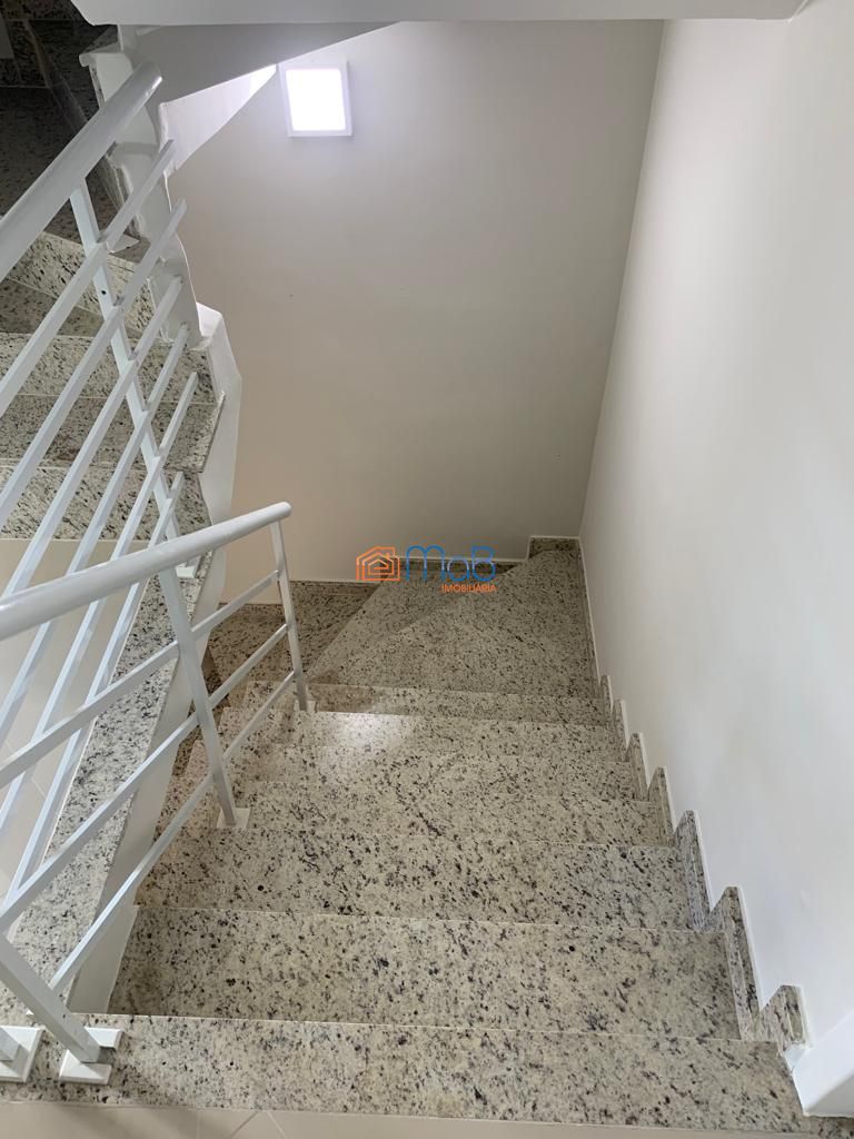 Casa à venda com 3 quartos, 110m² - Foto 12