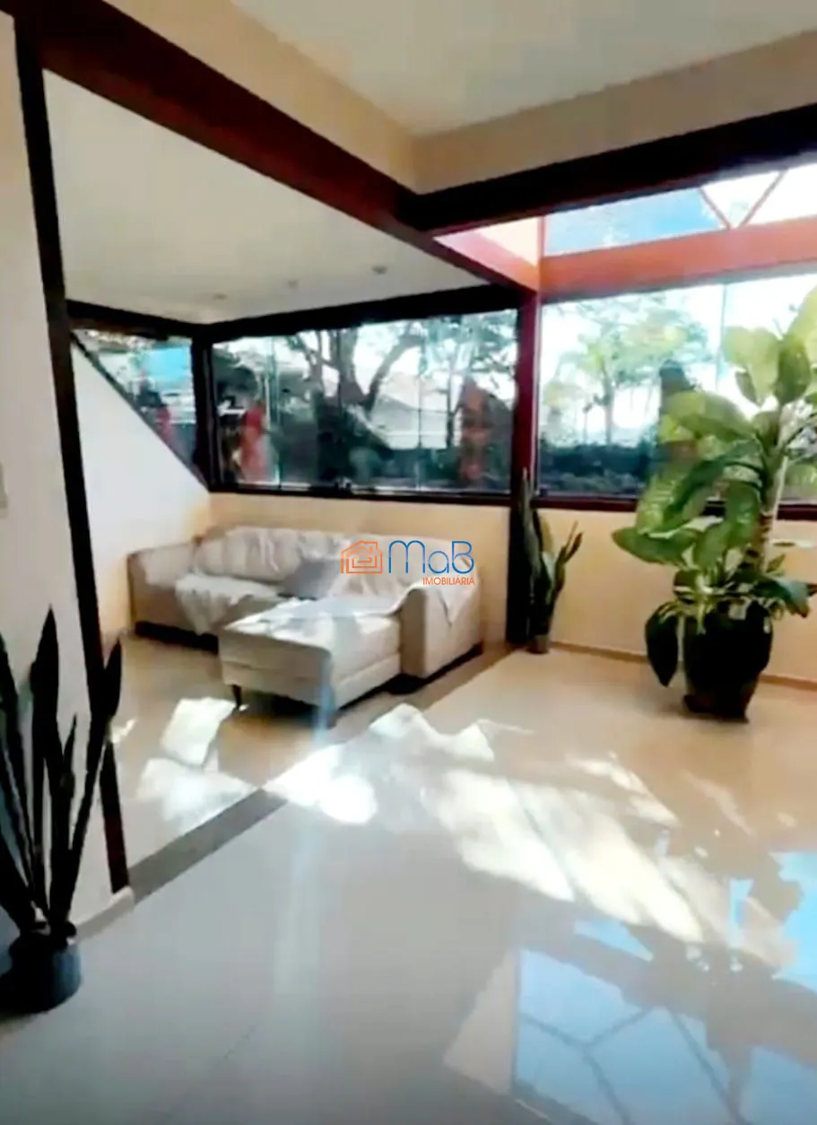 Casa, 5 quartos, 291 m² - Foto 2
