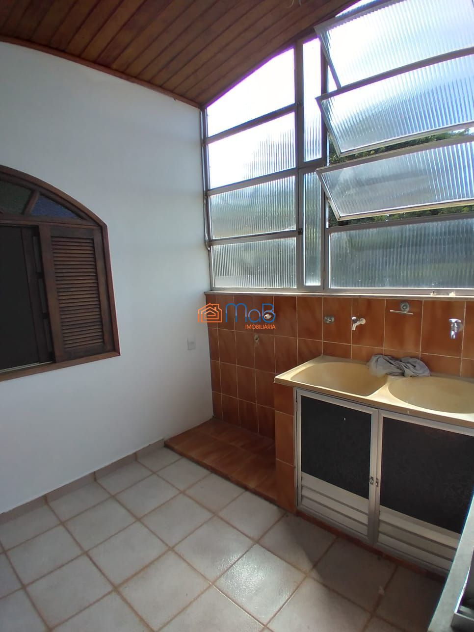 Apartamento à venda com 3 quartos, 150m² - Foto 7