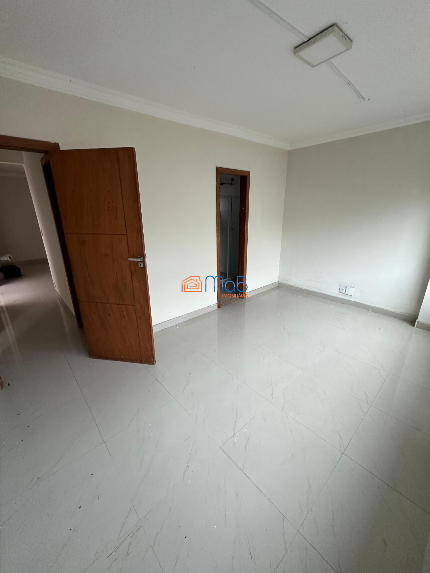 Apartamento novo de 2 quartos no centro — nunca habitado - foto 15