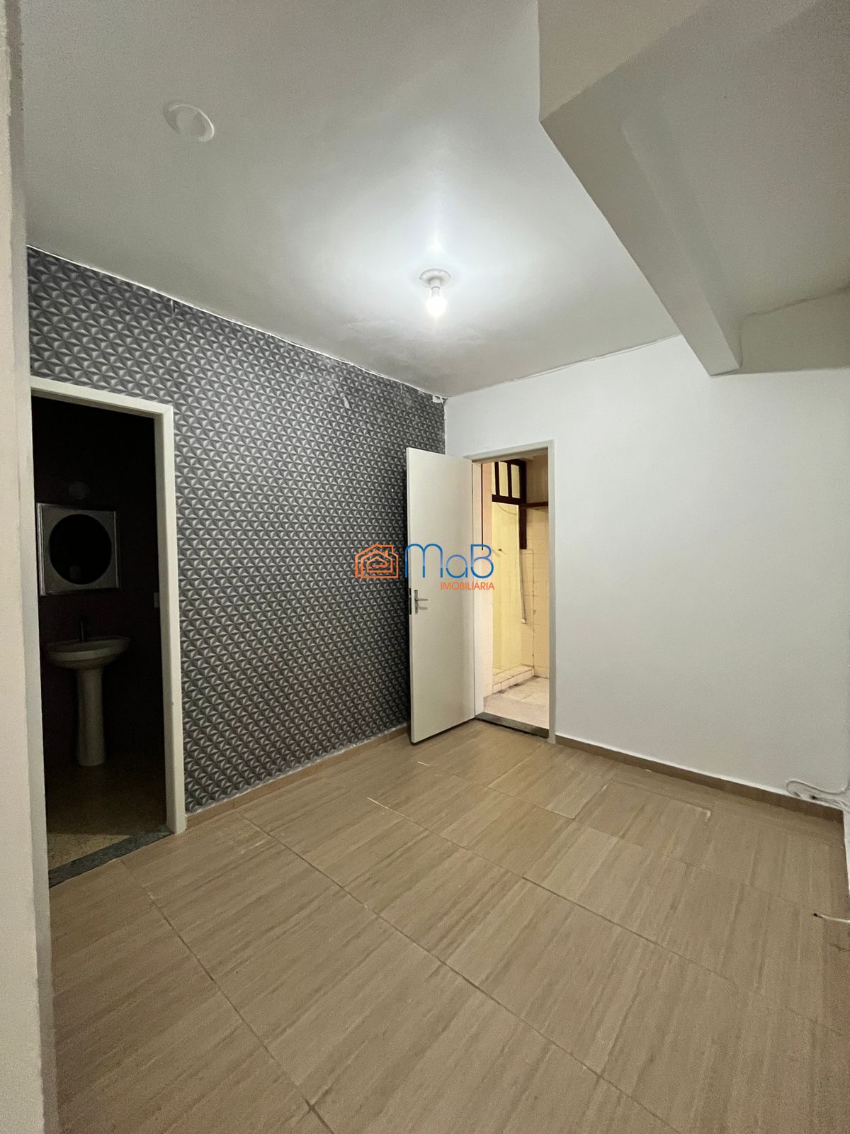 Casa à venda com 4 quartos, 200m² - Foto 31