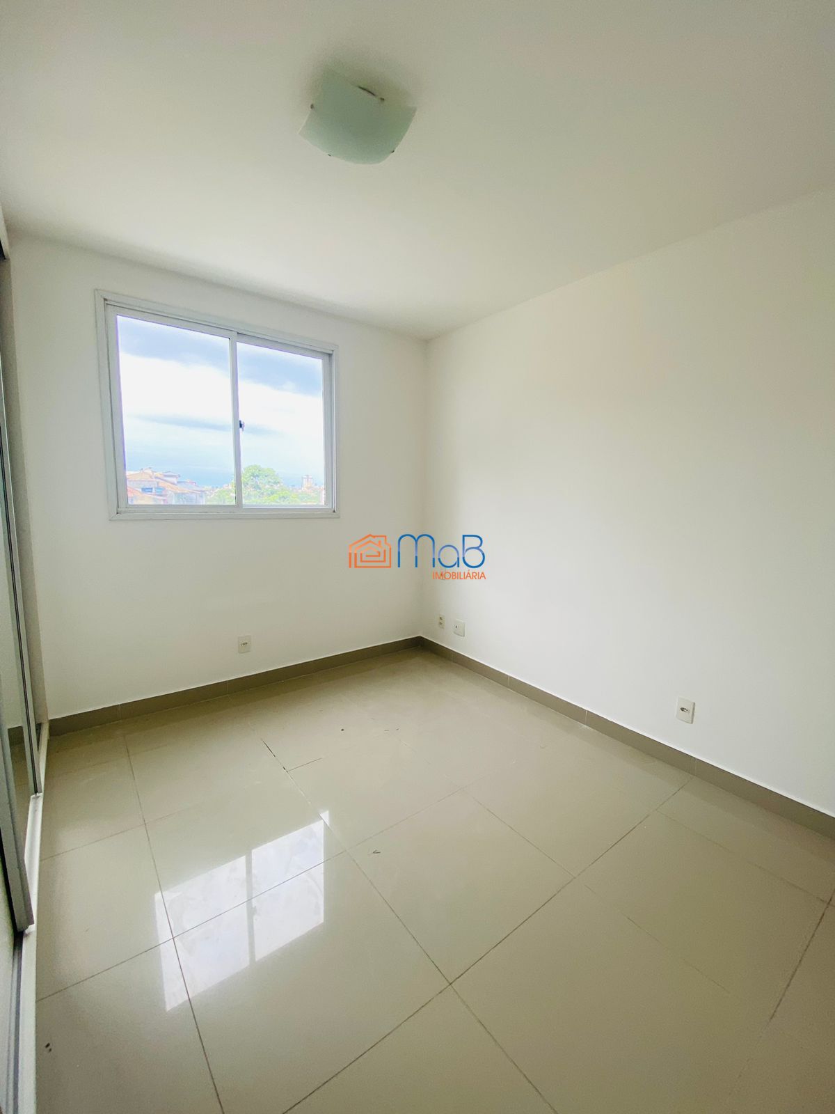 Apartamento à venda com 3 quartos, 75m² - Foto 6