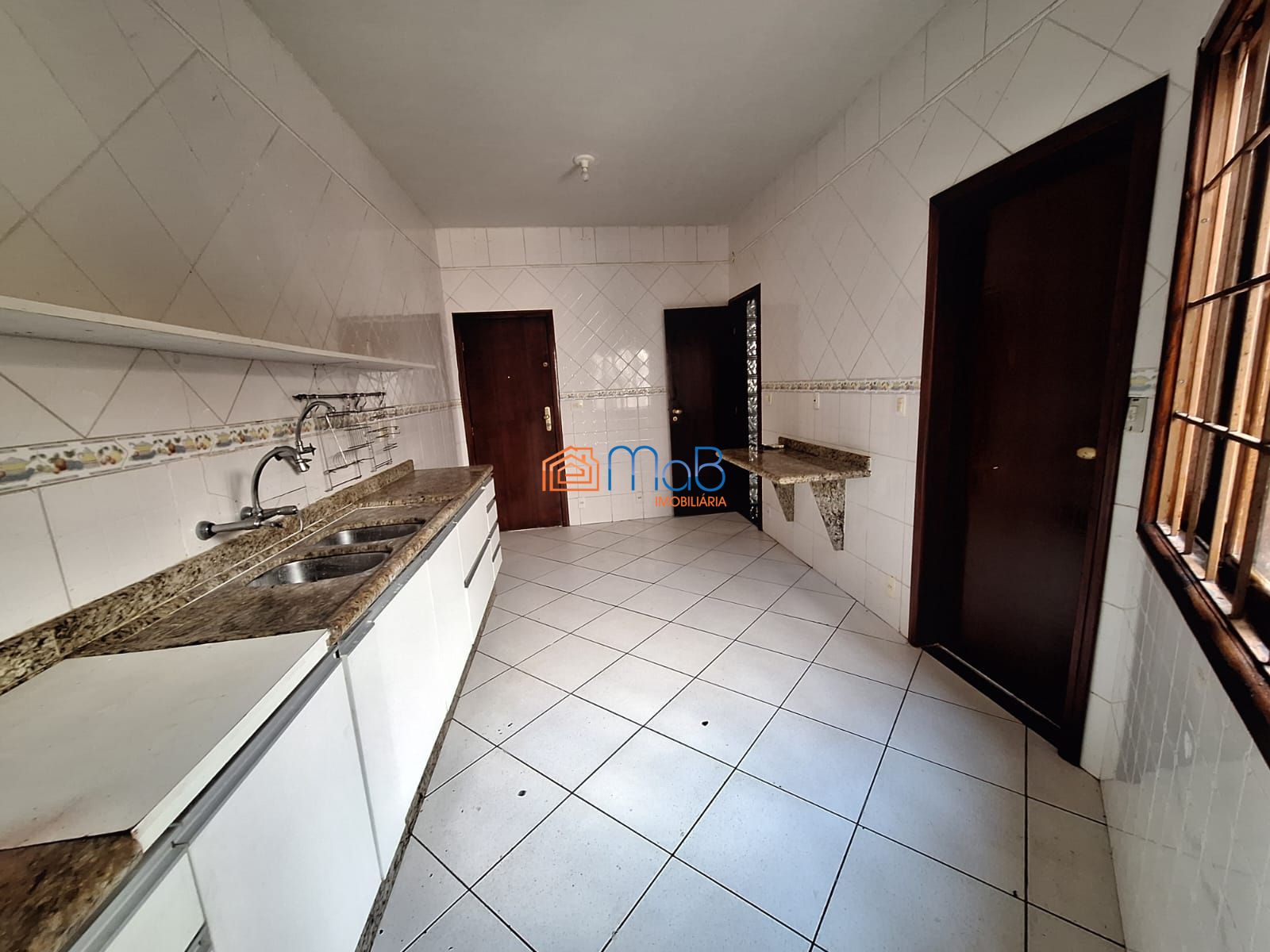 Casa ampla para Locação com 5 quartos e área gourmet no São Marcos
