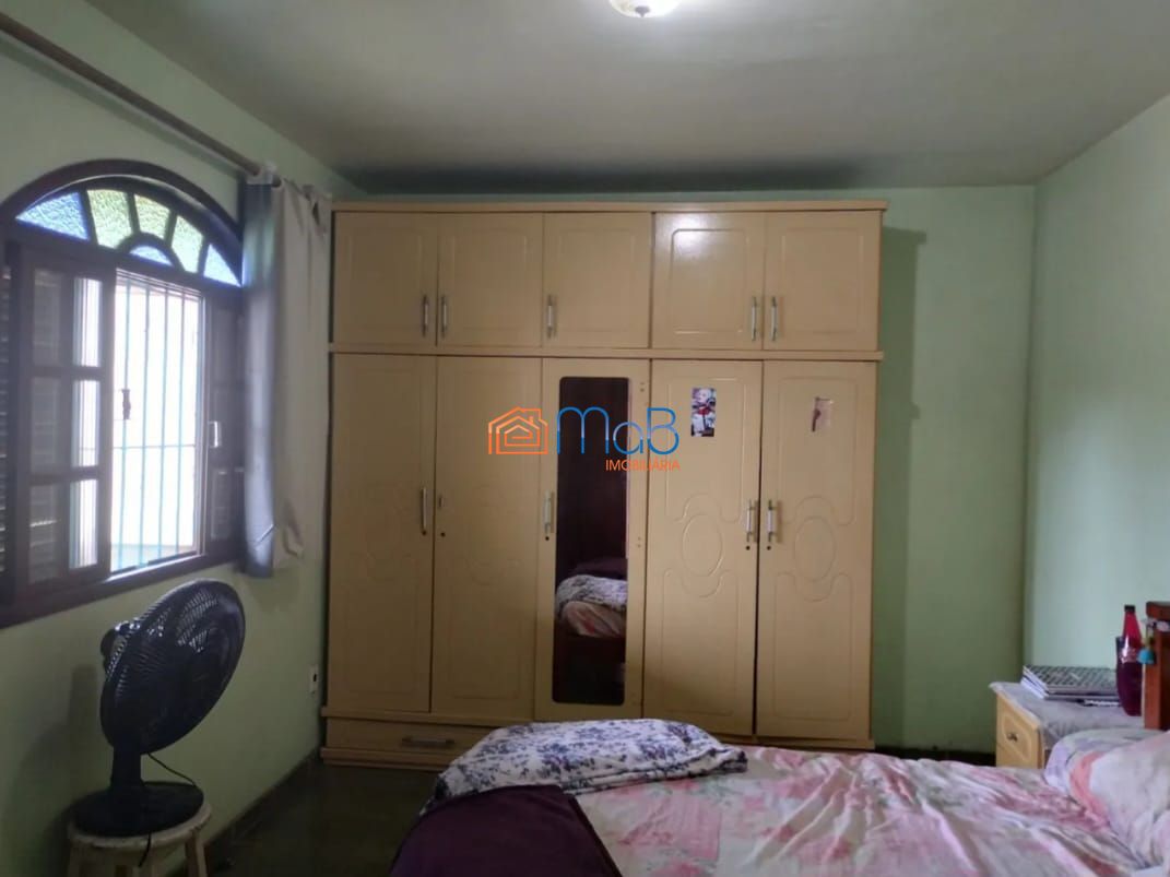 Excelente casa em área para investimento