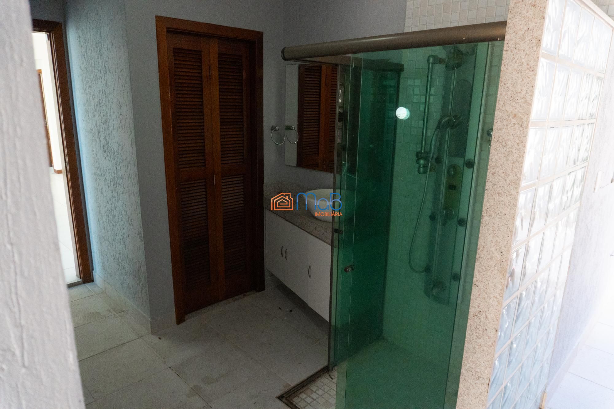 Casa de Condomínio à venda e aluguel com 5 quartos, 350m² - Foto 22