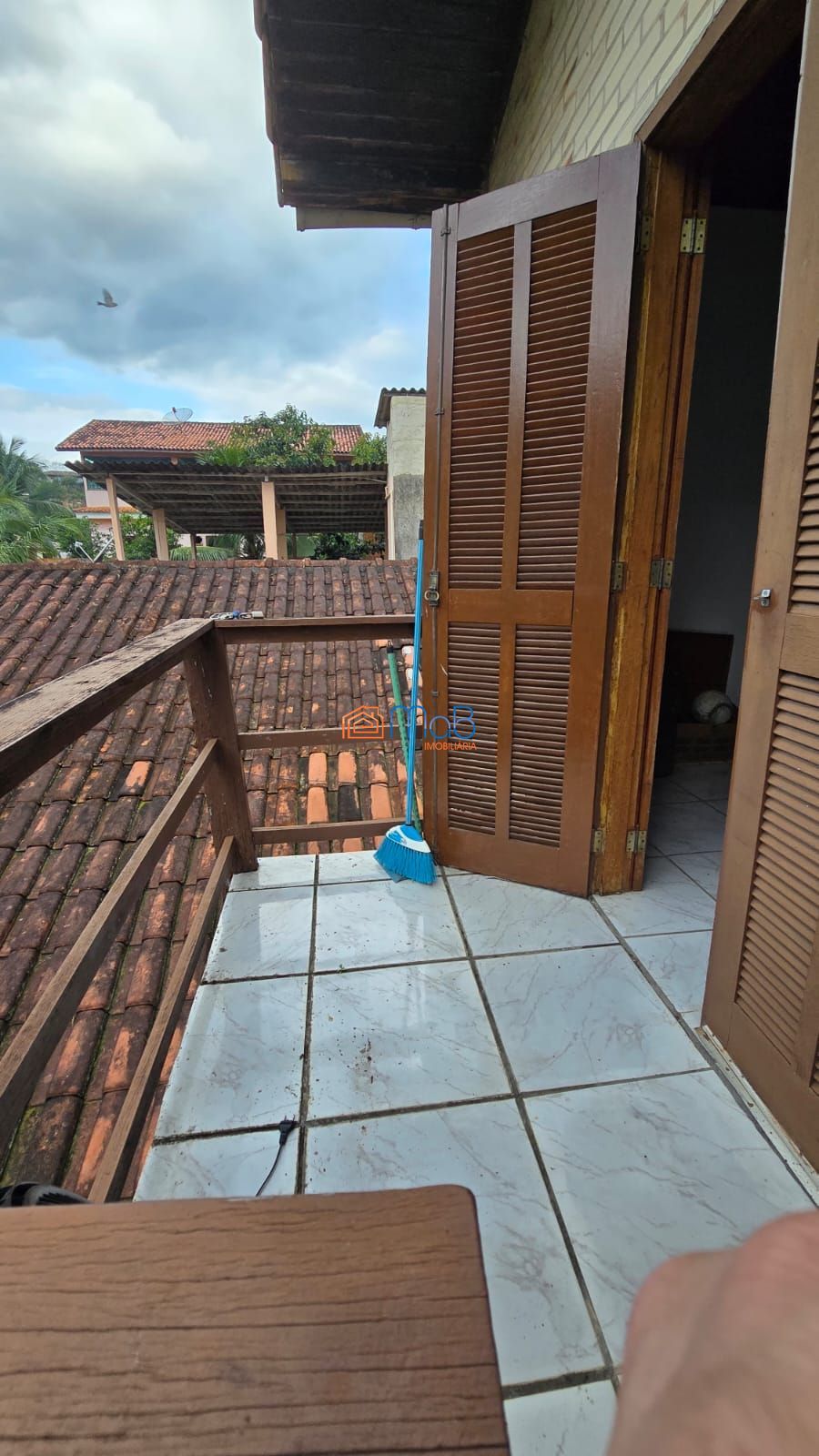 Casa à venda em trapóleo – amplo espaço e excelente estrutura!