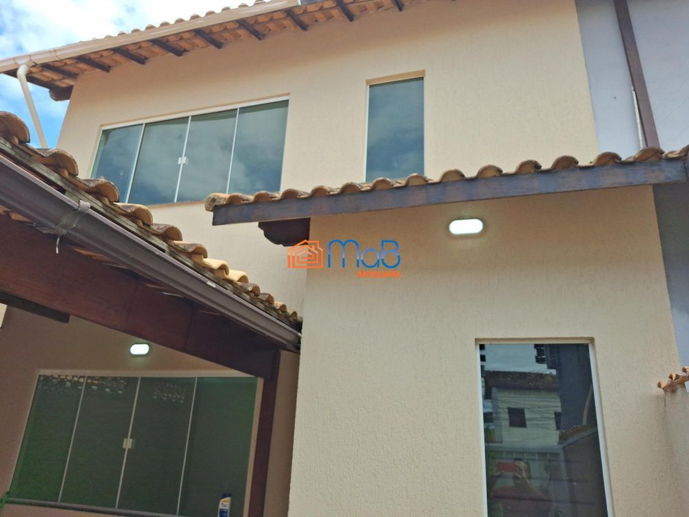 Casa duplex ampla no jardim mariléa!