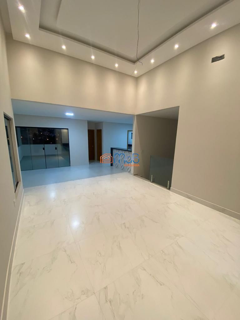 Casa à venda com 4 quartos, 205m² - Foto 28