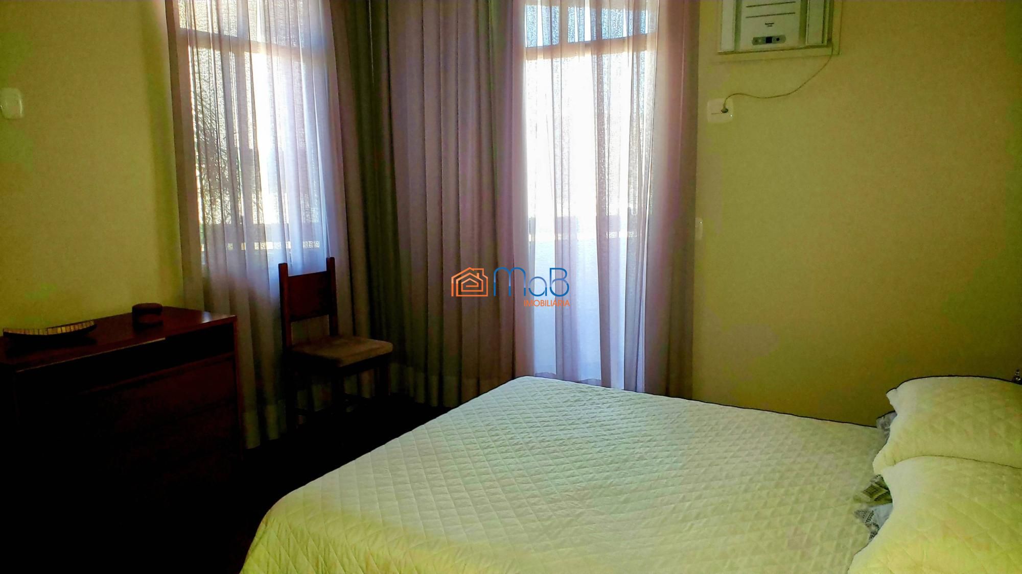 Apartamento à venda com 3 quartos, 240m² - Foto 14