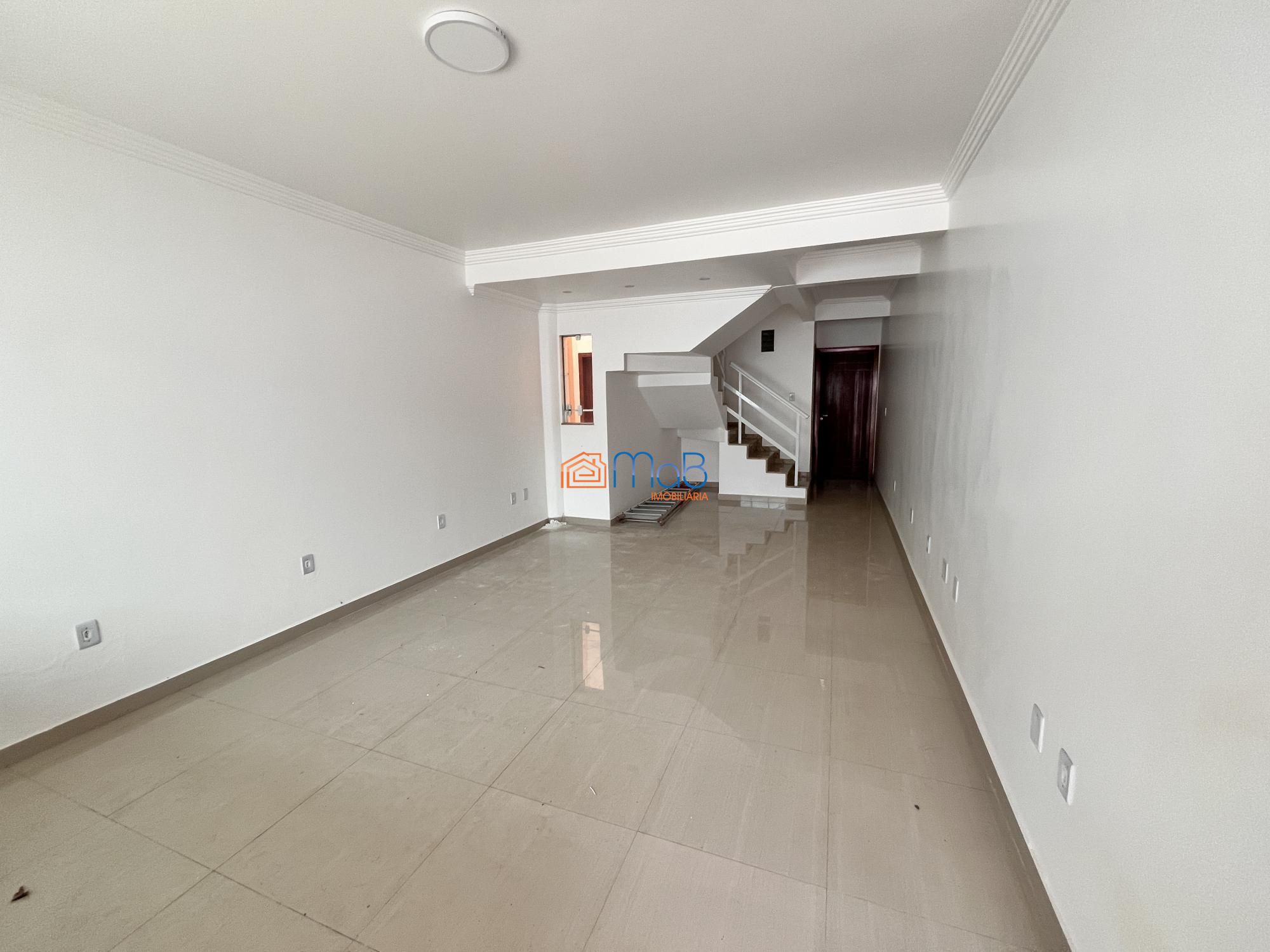 Casa, 3 quartos, 200 m² - Foto 1