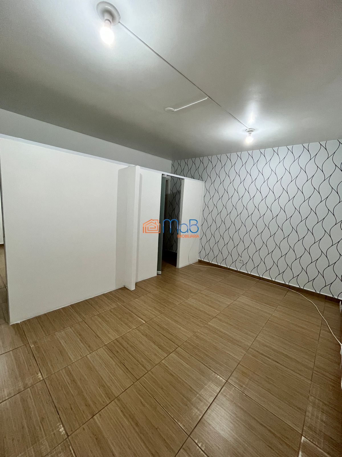 Casa à venda com 4 quartos, 200m² - Foto 40