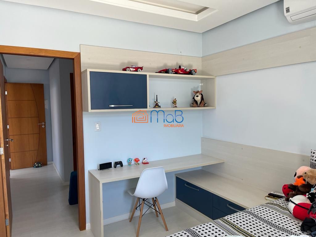 Casa à venda com 3 quartos, 266m² - Foto 16