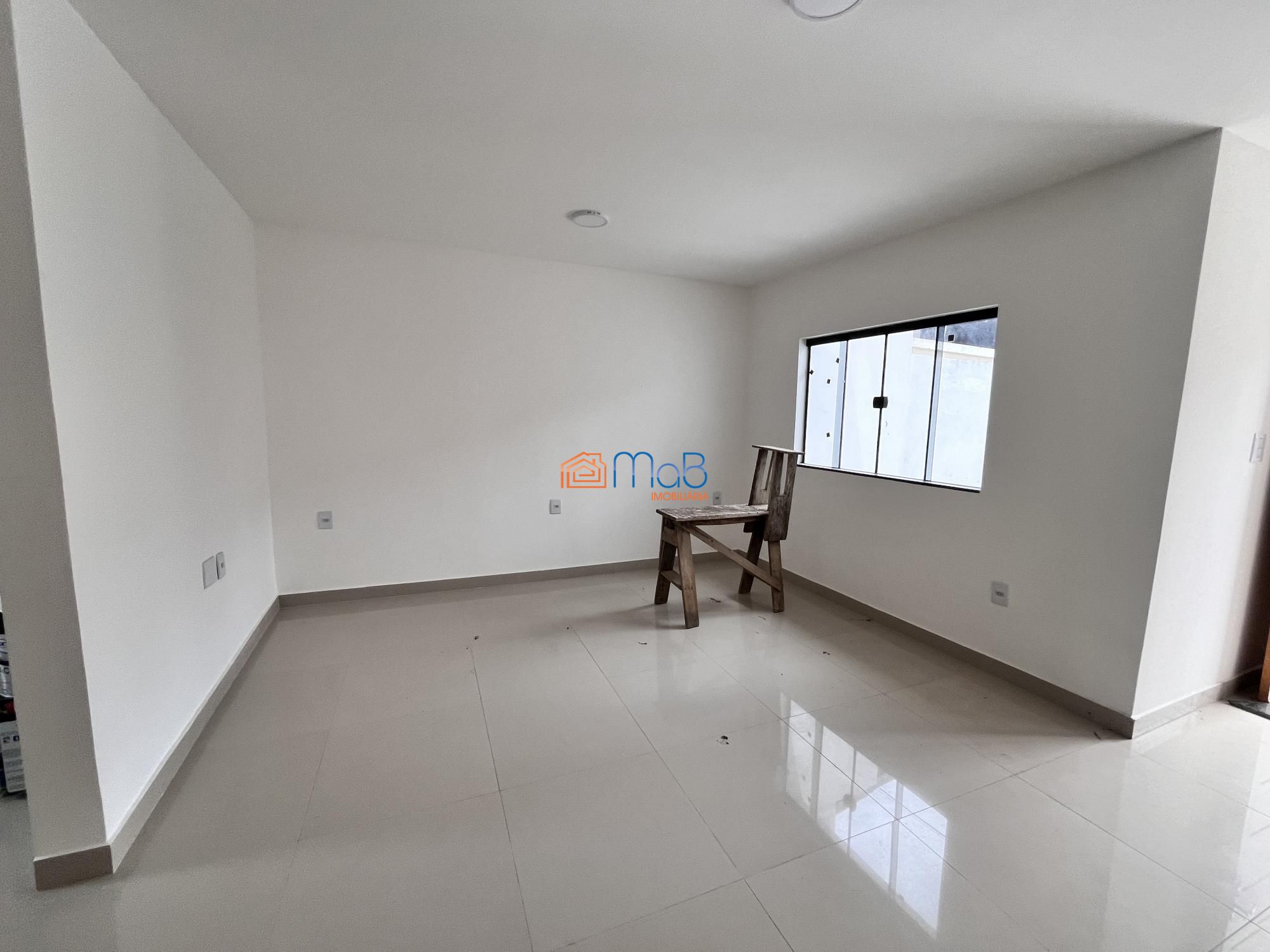 Apartamento à venda com 4 quartos, 140m² - Foto 2