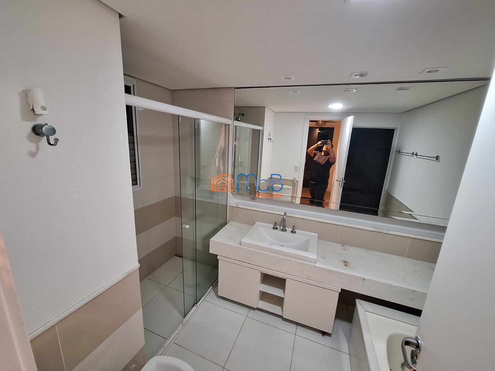 Apartamento de Frente para o Mar no Condomínio Costa Esmeralda – Pecado Macaé