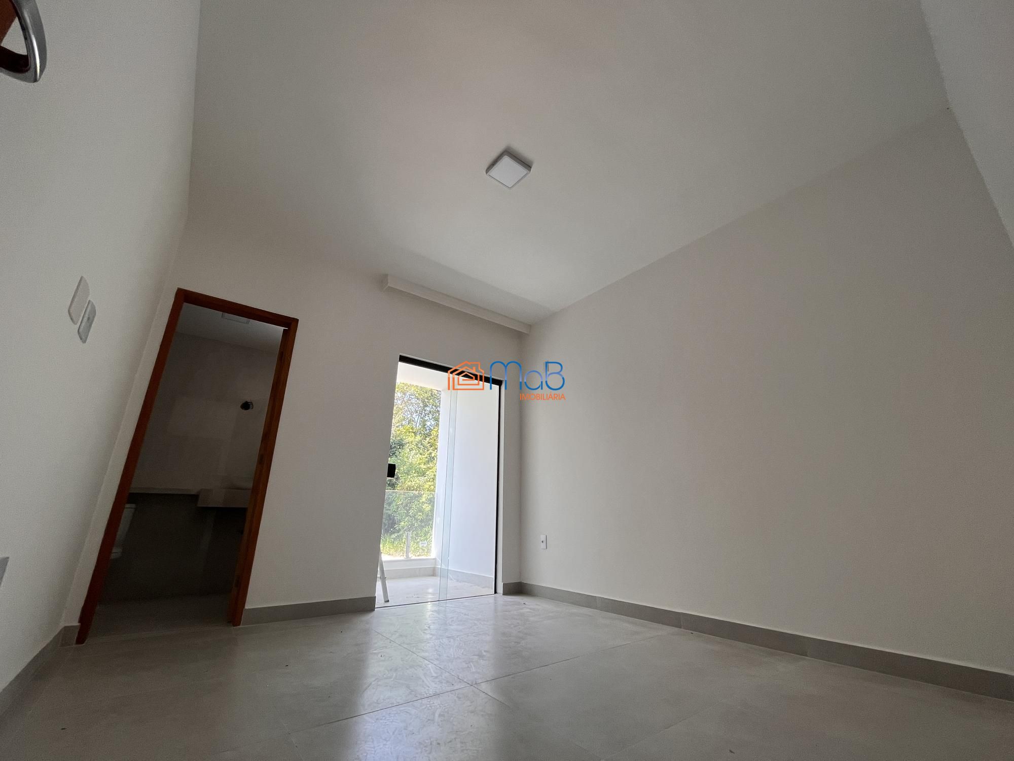 Casa de Condomínio à venda com 4 quartos, 240m² - Foto 25