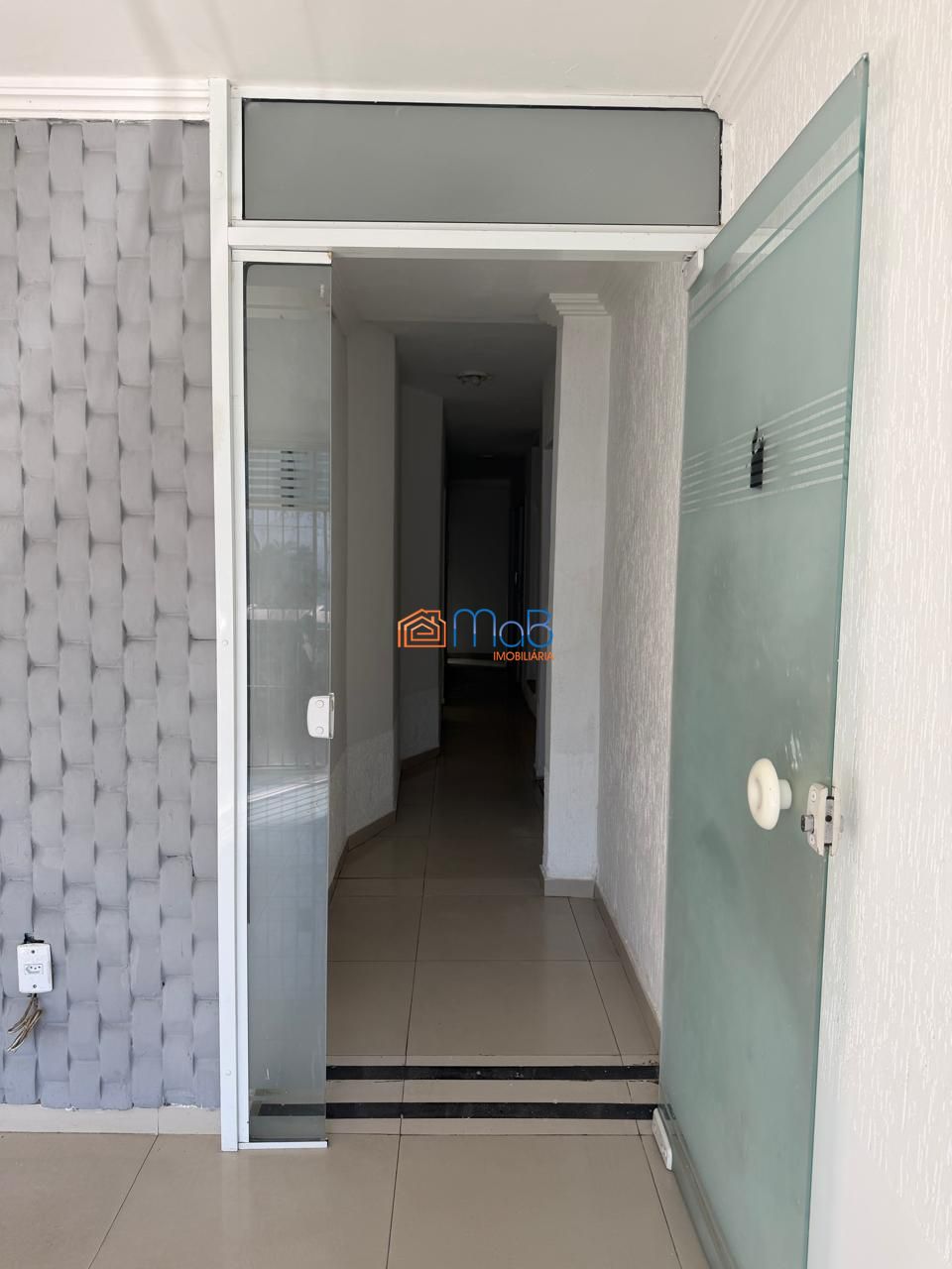 Espaço comercial com 4 salas no Centro