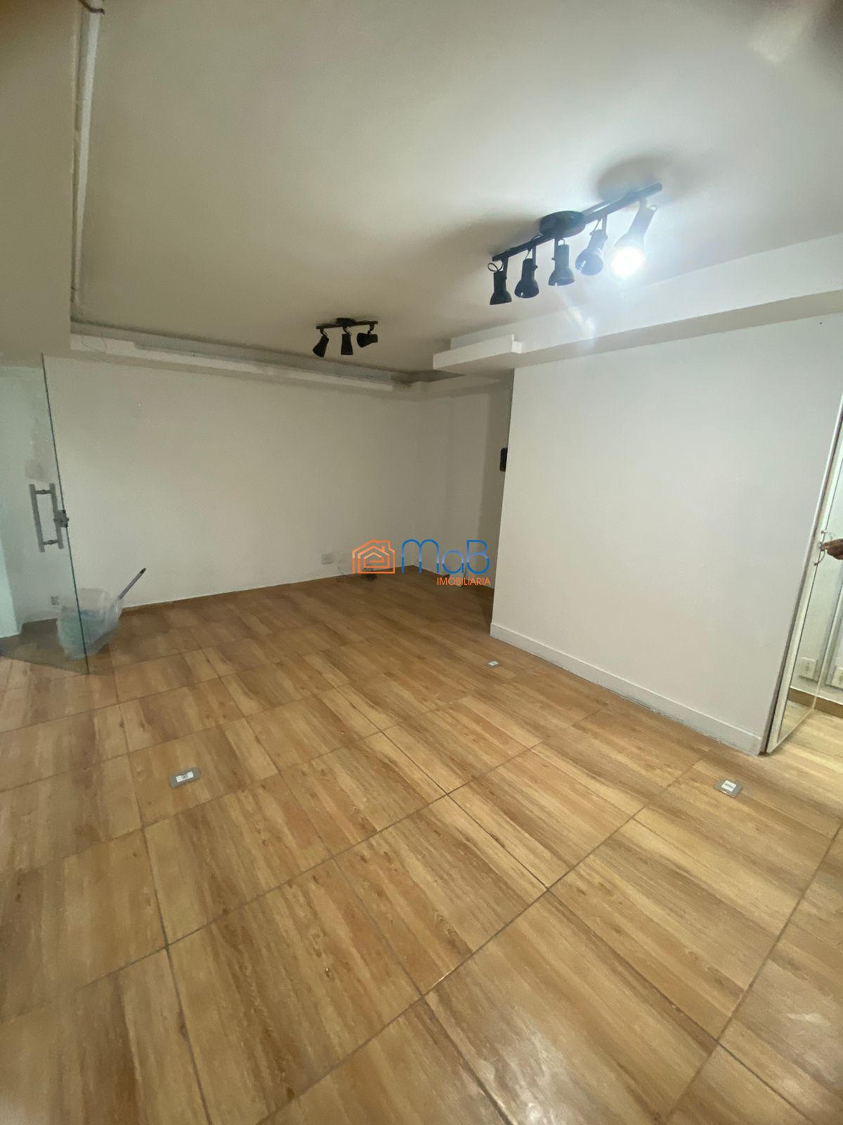 Loja-Salão para alugar com 1 quarto, 50m² - Foto 6