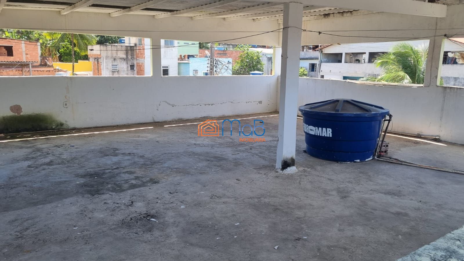 Casa Com Sobrado, Terraço e Kitnets no Visconde