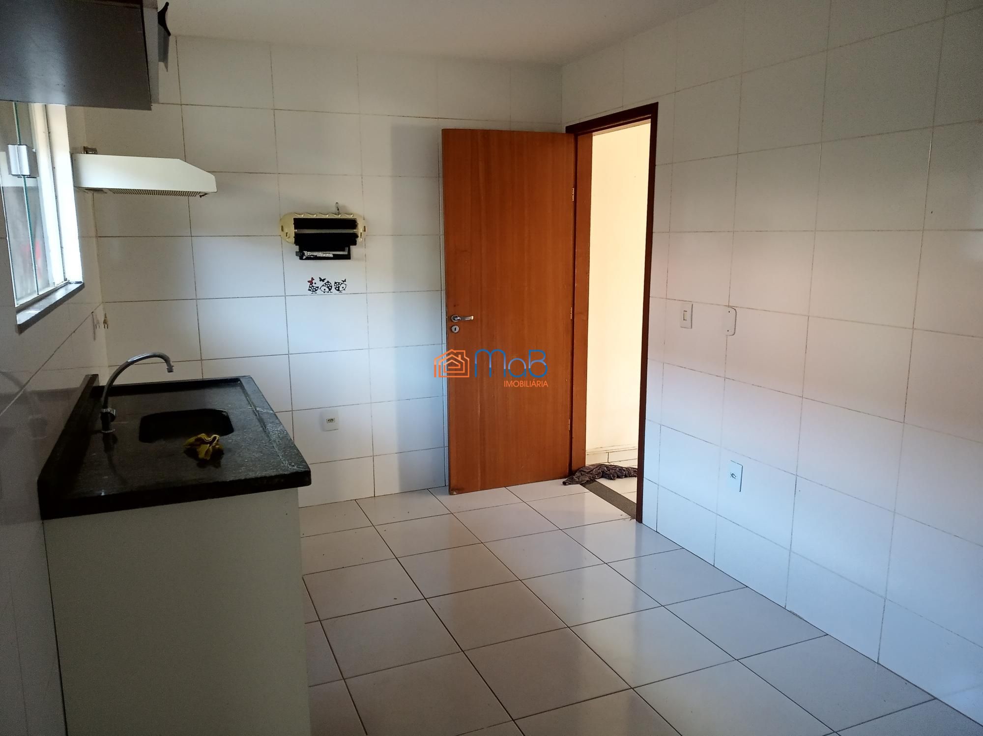 Casa à venda com 2 quartos, 82m² - Foto 12