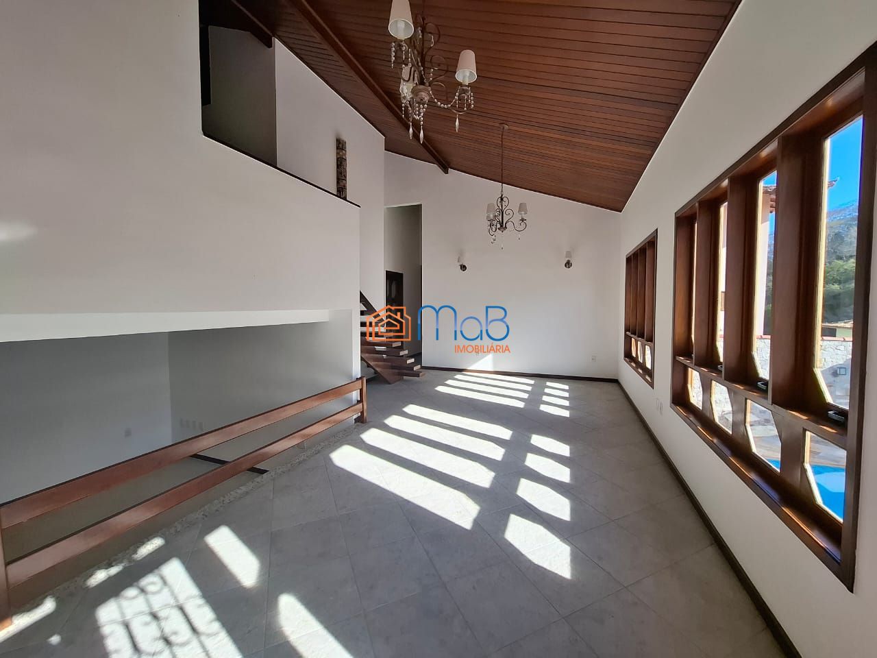 Casa, 4 quartos, 250 m² - Foto 3