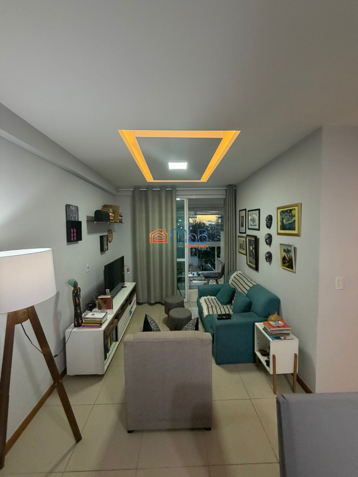 Apartamento Frente Mar 3 Quartos e 2 Suítes Praia dos Cavaleiros.