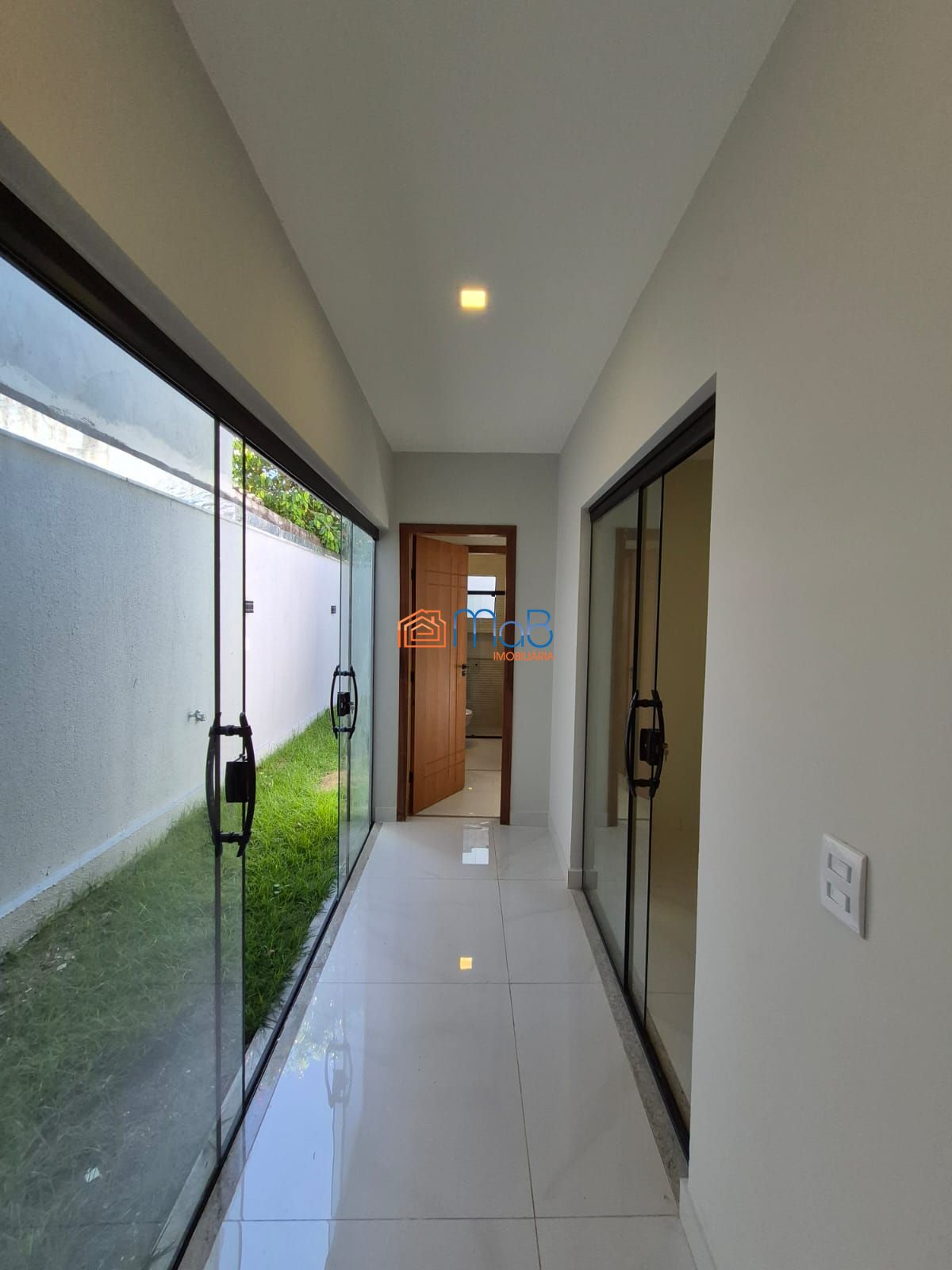 Casa a venda no Vale das Palmeiras
