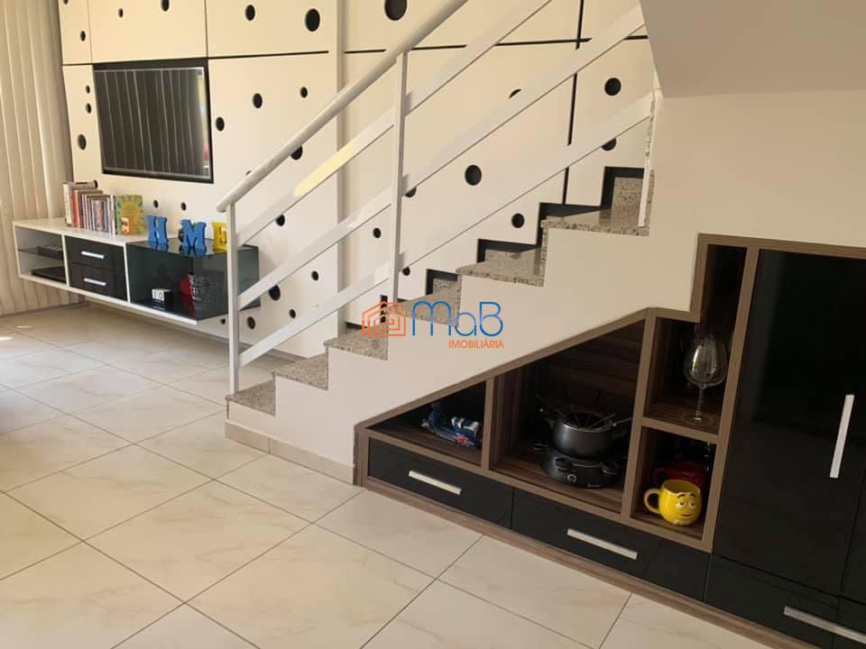 Apartamento à venda com 2 quartos, 80m² - Foto 9