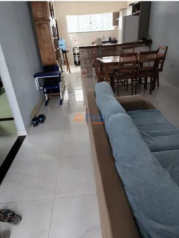 Casa à venda com 3 quartos, 106m² - Foto 4