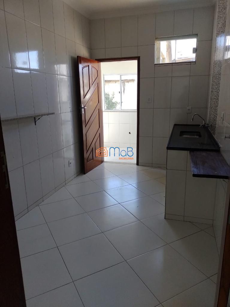 Casa à venda com 6 quartos, 150m² - Foto 7