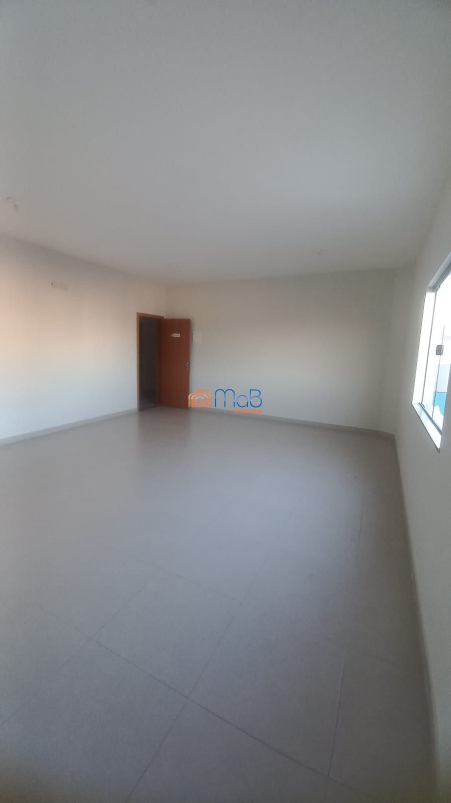 Sala comercial na ajuda de cima