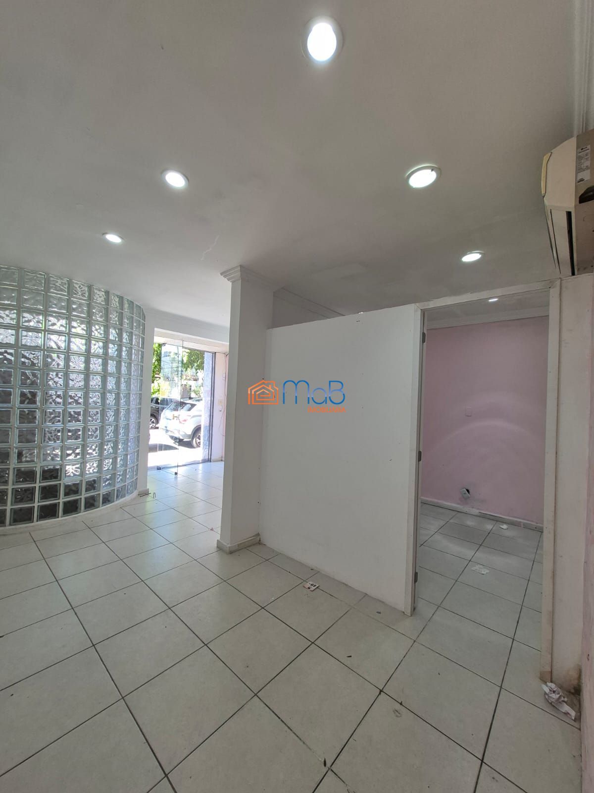 Loja coemrcial em imbetiba