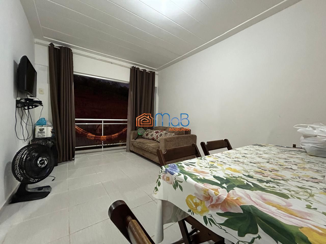 Apartamento mobiliado com 2 quartos no cond. Sítio das garça