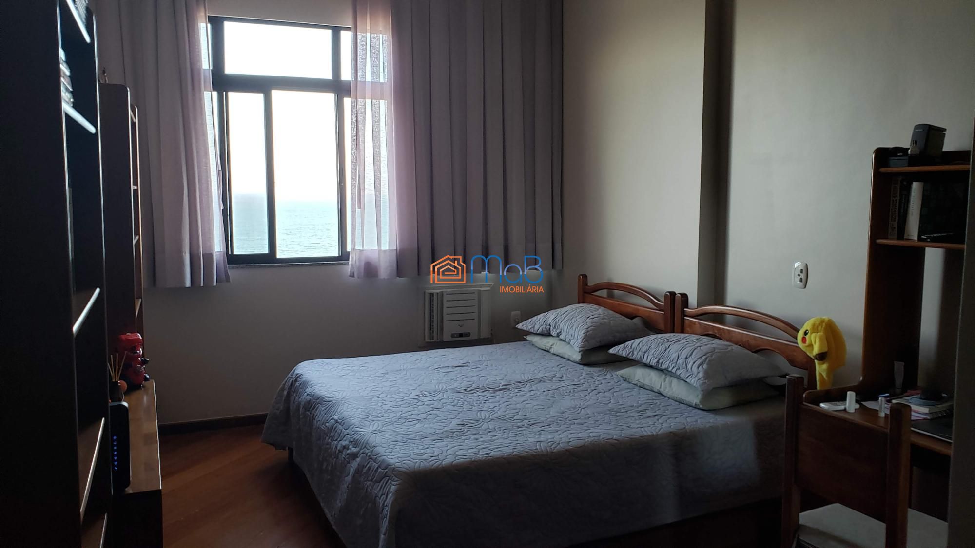 Apartamento à venda com 3 quartos, 240m² - Foto 7