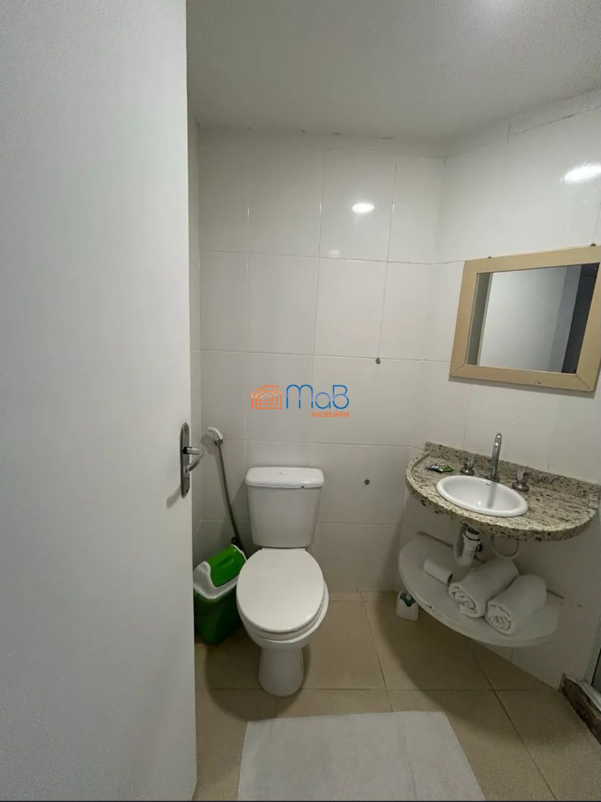 Aluga-se flat 30m² mobiliado - orla dos cavaleiros - macaé - foto 9