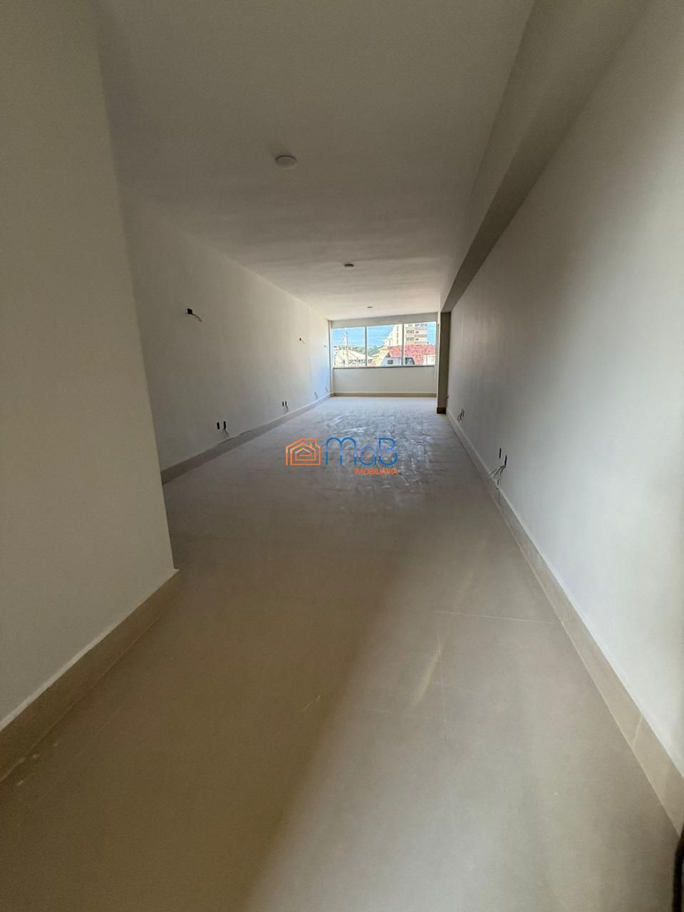 Salas Comerciais para Locação - Centro, Macaé