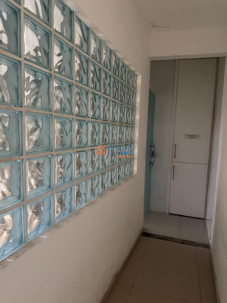 Espaço comercial com 4 salas no Centro
