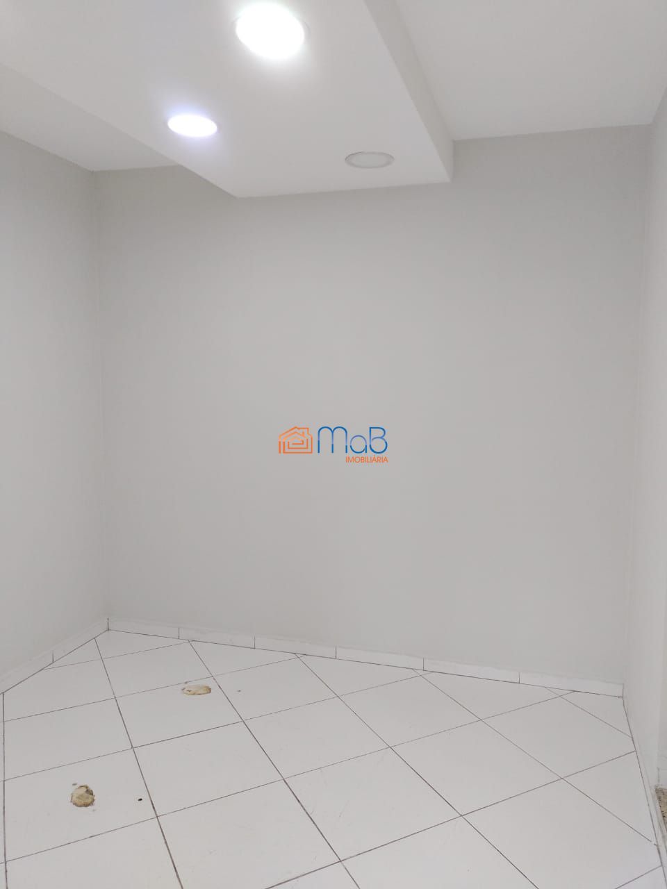 Casa à venda com 6 quartos, 150m² - Foto 14