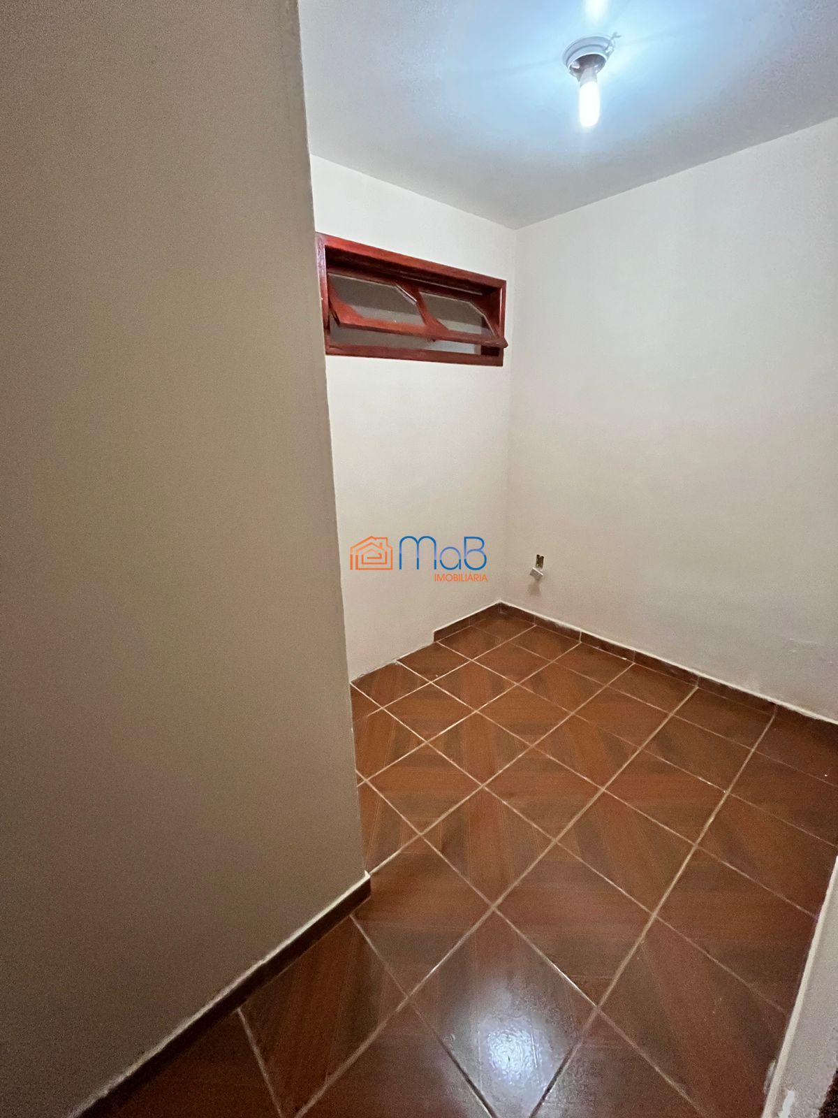 Casa à venda com 4 quartos, 200m² - Foto 19