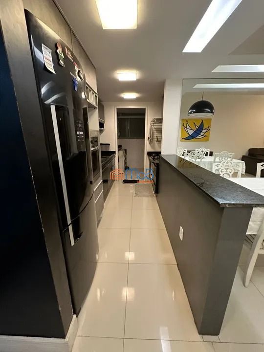 Apartamento à venda com 2 quartos, 70m² - Foto 6