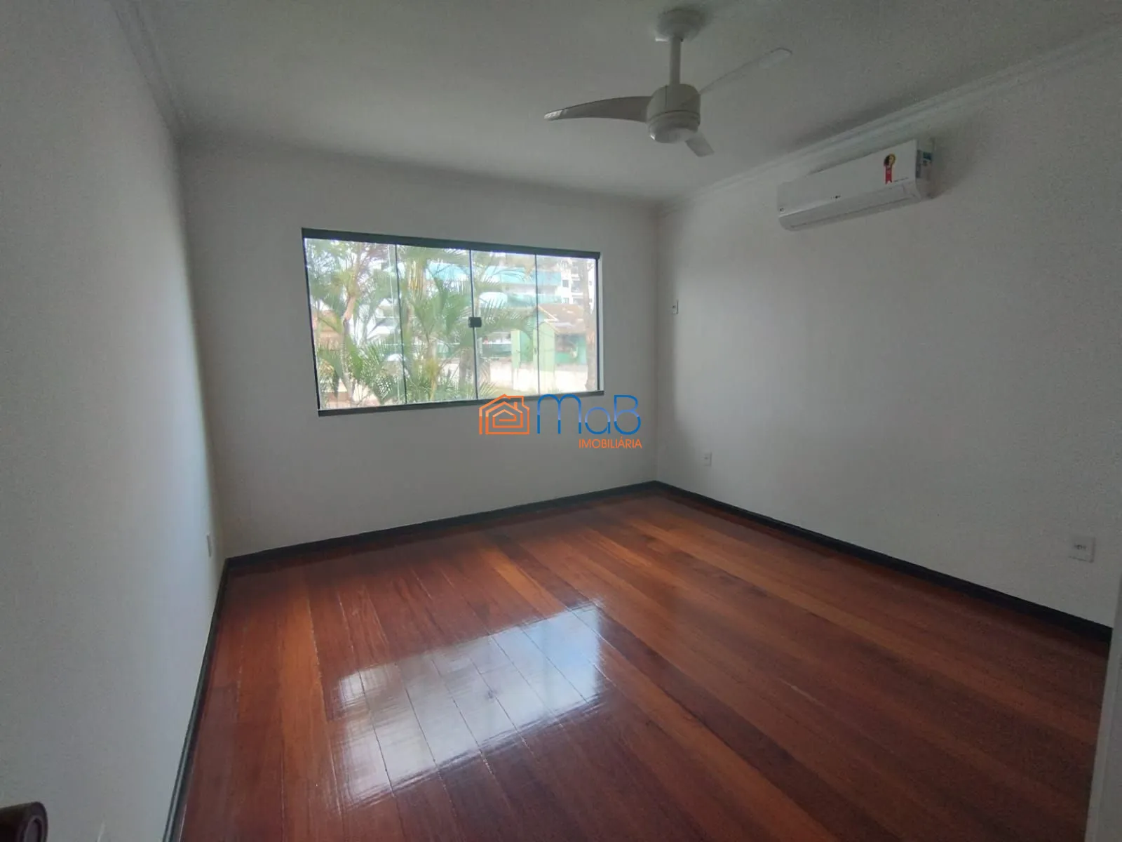 Casa, 4 quartos, 380 m² - Foto 24