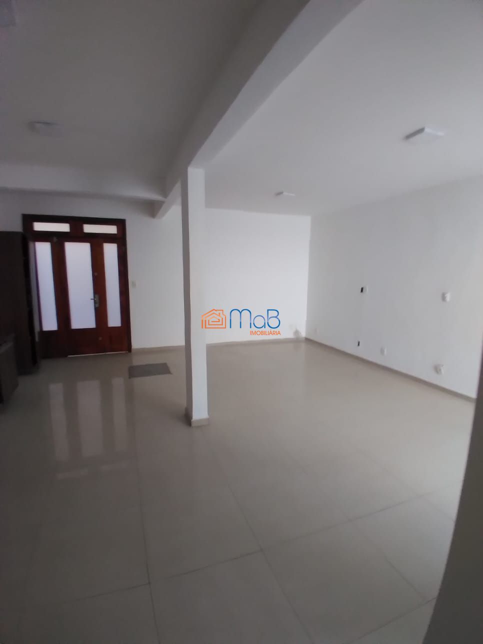 Apartamento à venda com 3 quartos, 150m² - Foto 8