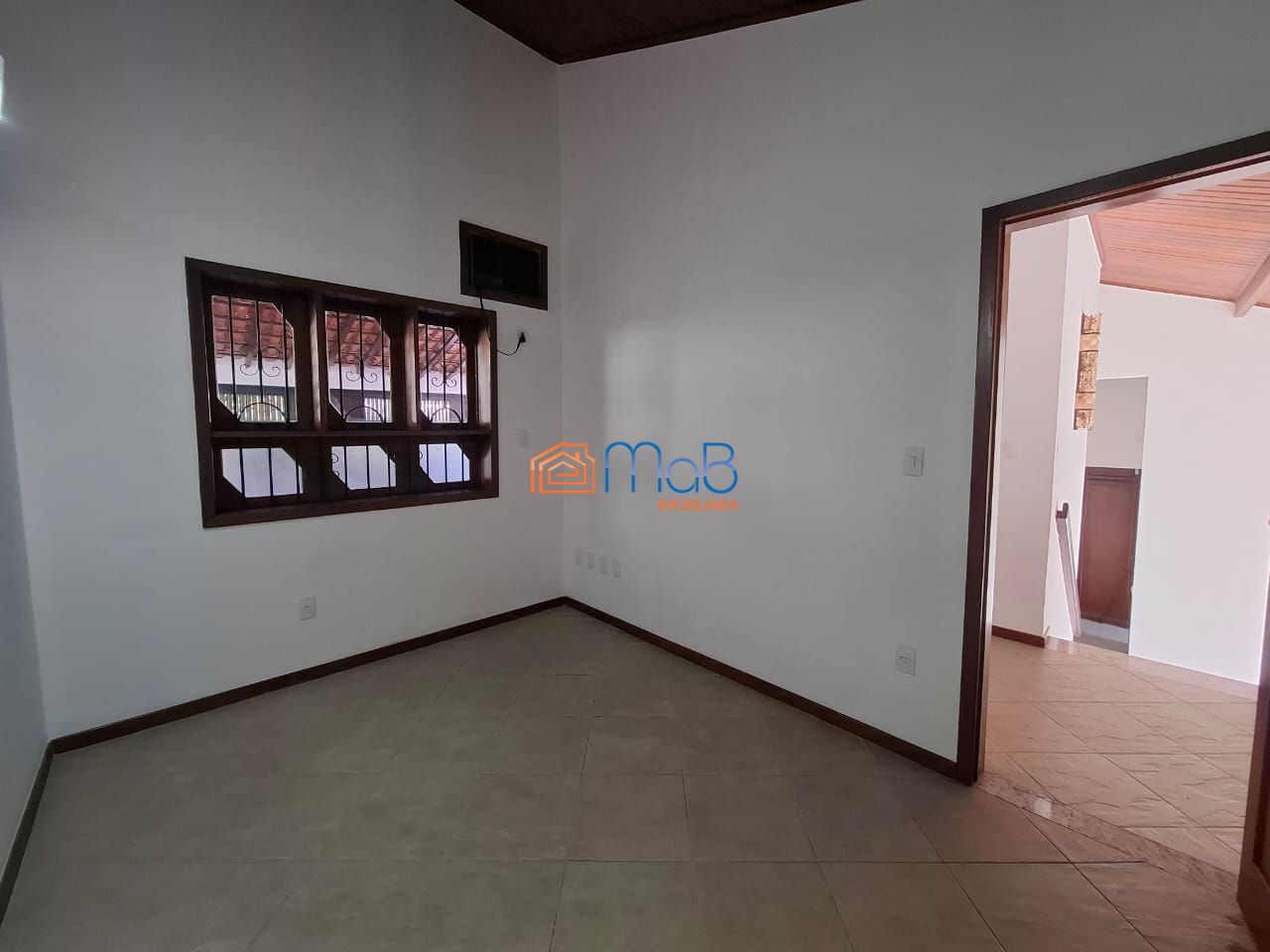 Casa, 4 quartos, 250 m² - Foto 9