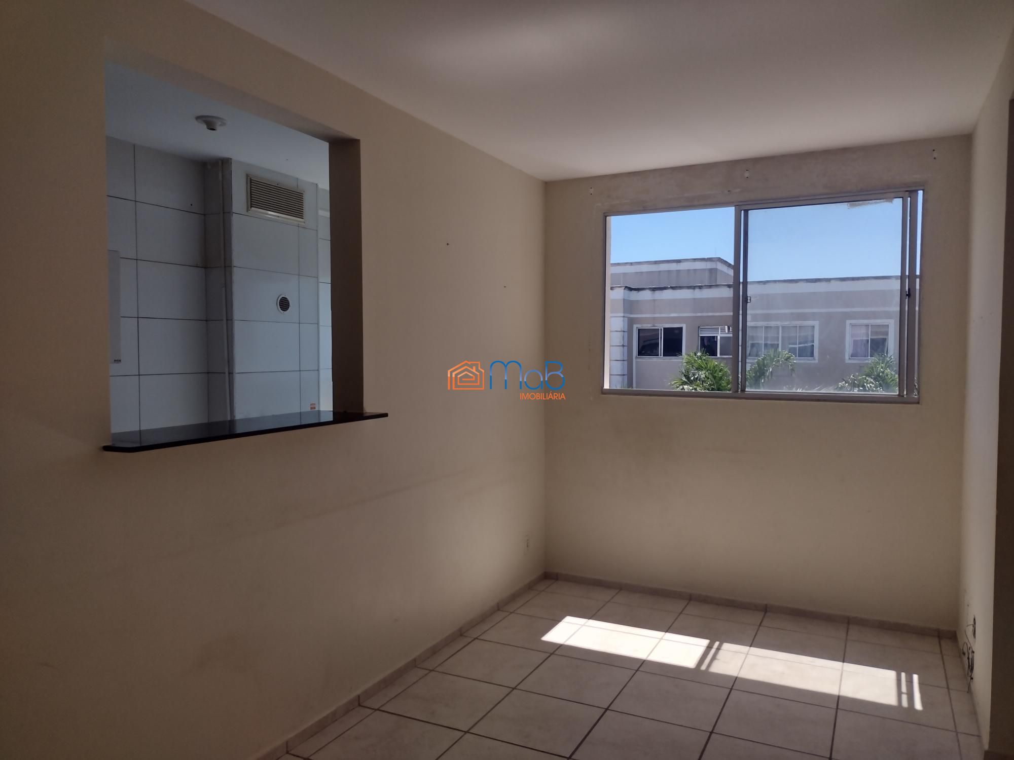 Apartamento à venda com 2 quartos, 45m² - Foto 3