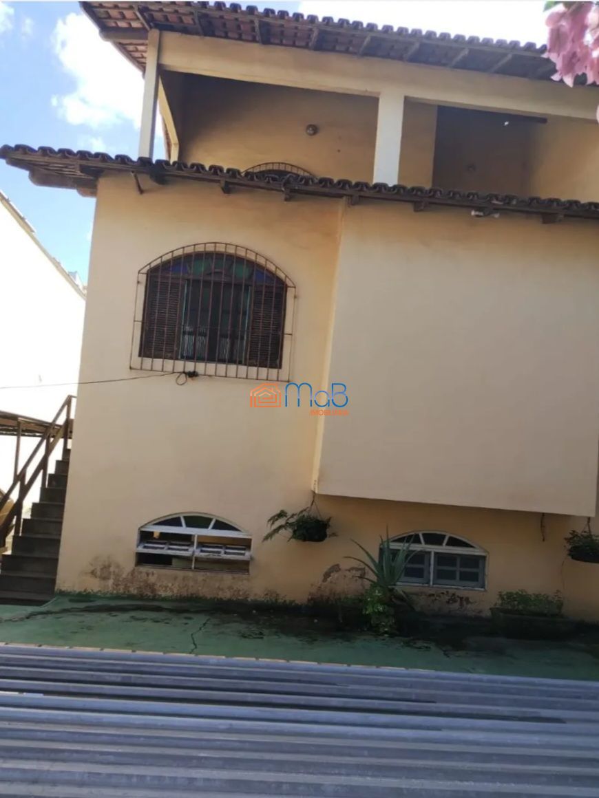 Excelente casa em área para investimento