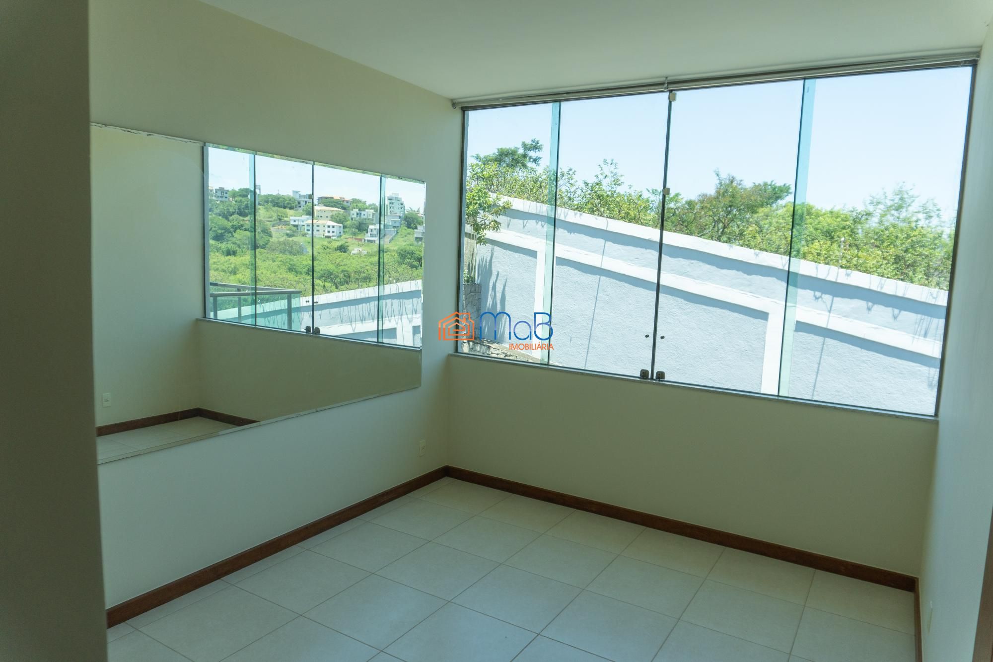 Casa de Condomínio à venda e aluguel com 5 quartos, 350m² - Foto 52