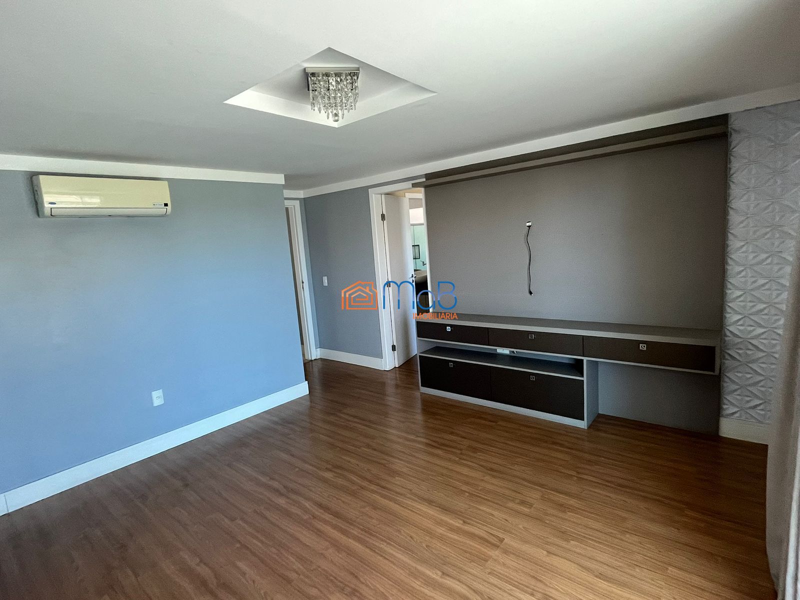 Casa de Alto Padrão com 3 Suítes, Energia Solar e Lazer Completo – Vale 3