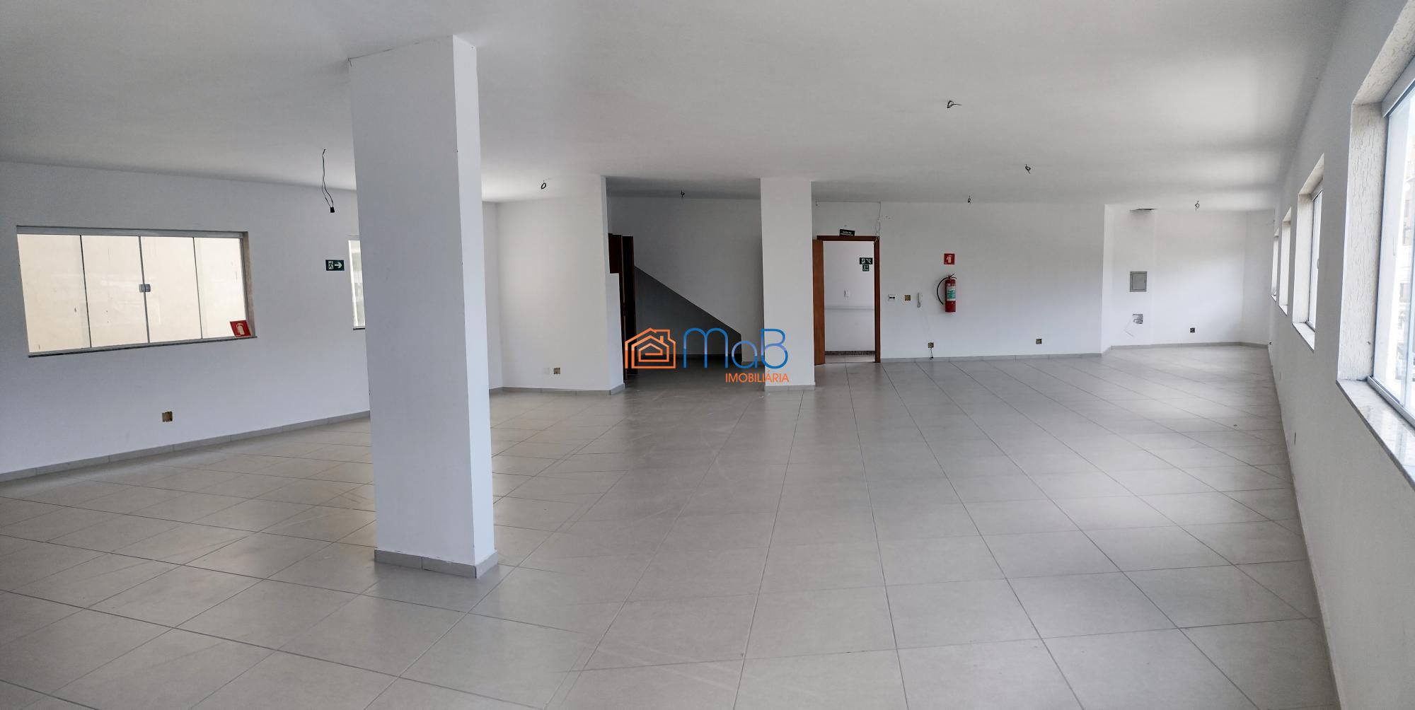 Loja-Salão para alugar com 1 quarto, 180m² - Foto 2